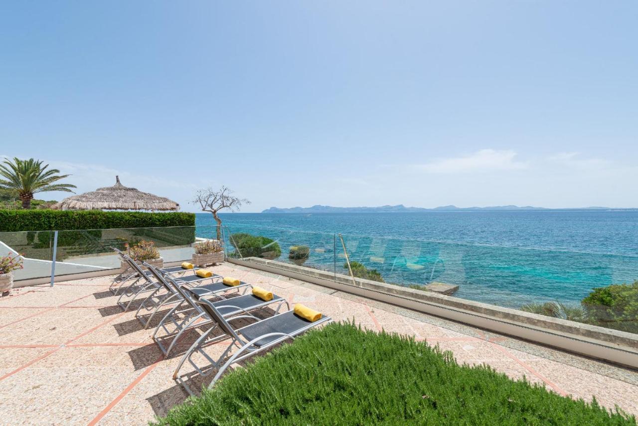 Villa Torrens - *